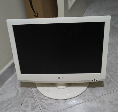 Monitor lg 19lg3010 - 19",